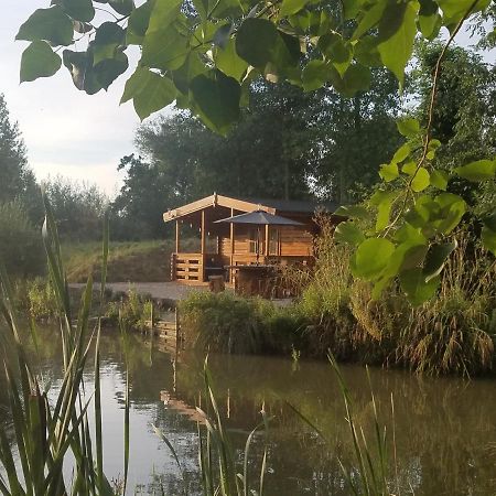 West Pool Cabin リンカーン エクステリア 写真