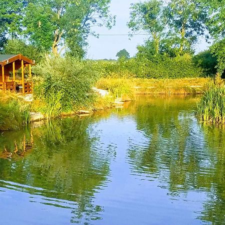 West Pool Cabin リンカーン エクステリア 写真